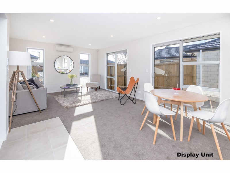 12 Henry Roil Lane, Northcote, Christchurch - Carousel 2