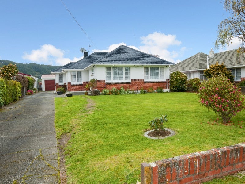 11 Ararino Street, Trentham, Upper Hutt - Carousel 20