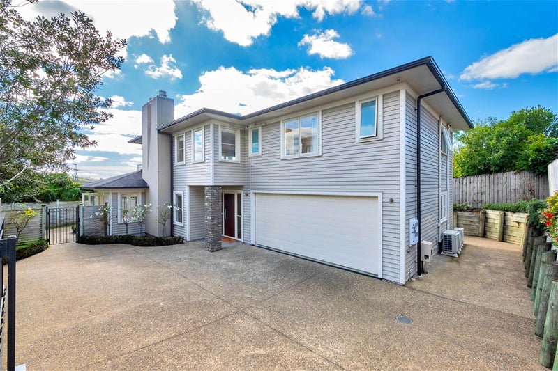 34A Browns Bay Road, Rothesay Bay, Auckland - Carousel 1