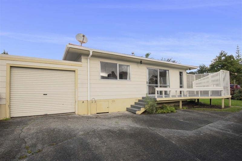 1/16 Cockburn Street, Onerahi, Whangarei - Carousel 1