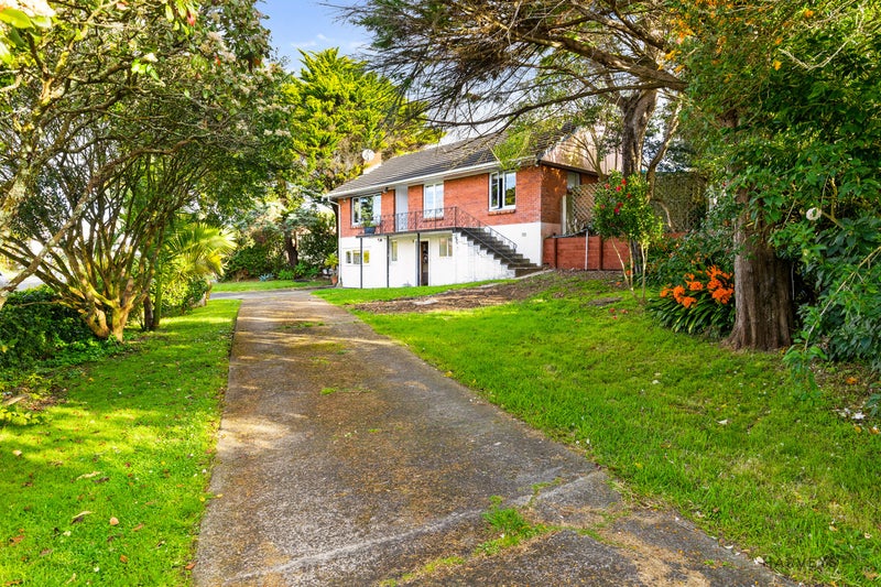 3 Rerewai Place, Kelston, Auckland - Carousel 1