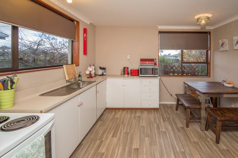 1/41 Inwoods Road, Parklands, Christchurch - Carousel 2