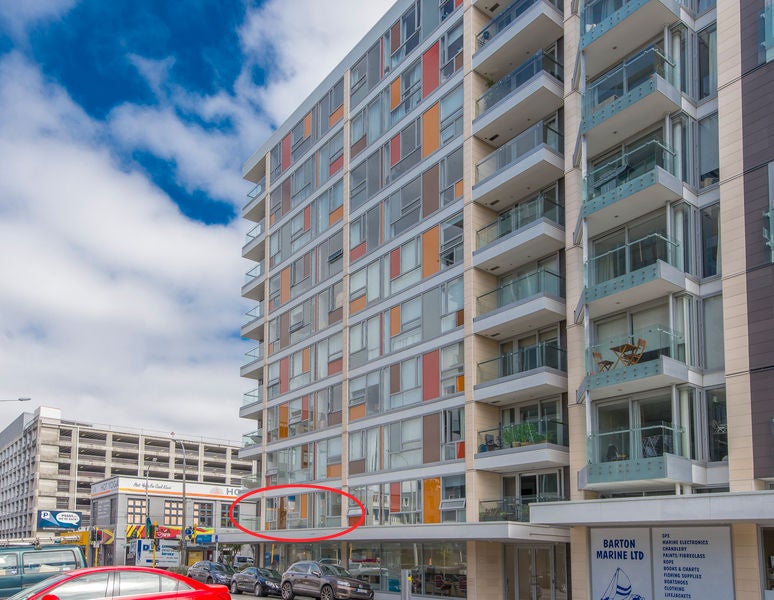 1I/245 Wakefield Street, Te Aro, Wellington - Carousel 14