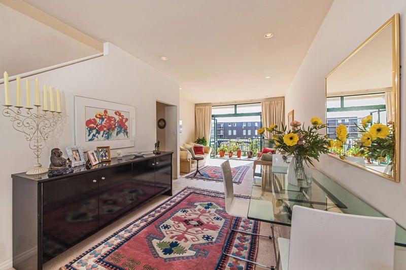 4 Eglon Street, Parnell, Auckland - Carousel 1
