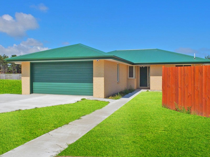 9 Sandown Avenue, Himatangi Beach, Himatangi Beach - Carousel 1