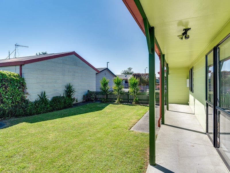 4/90 NUFFIELD AVE, MAREWA, NAPIER - Carousel 2