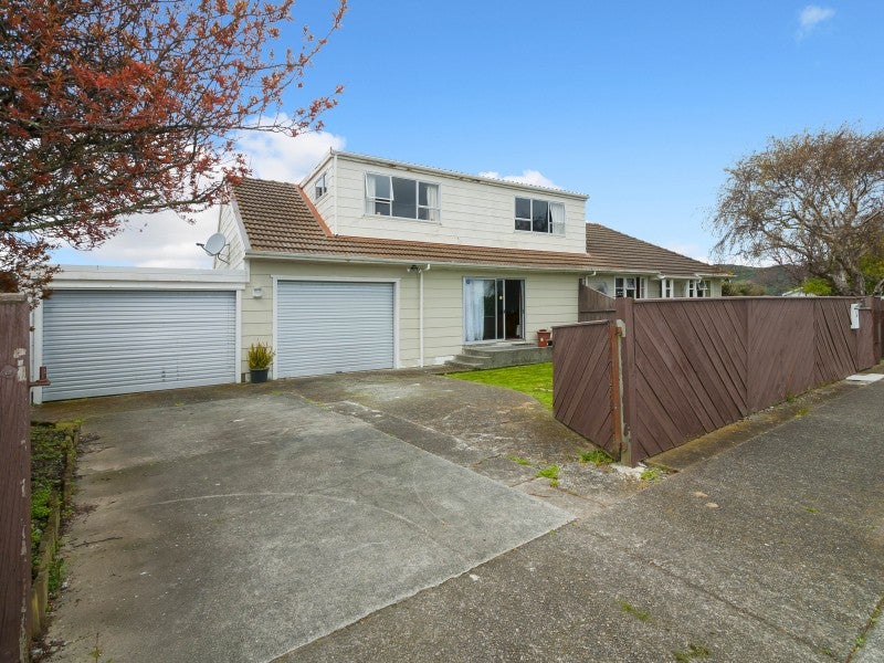 35 McBain Grove, Avalon, Lower Hutt - Carousel 1