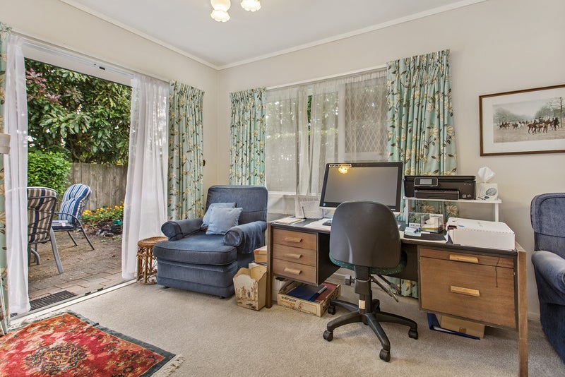 9/10 Gerard Way, Meadowbank, Auckland - Carousel 2