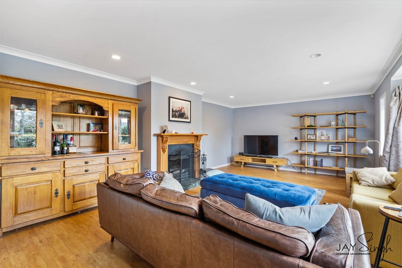 14 North Road, Papakura - Carousel 26