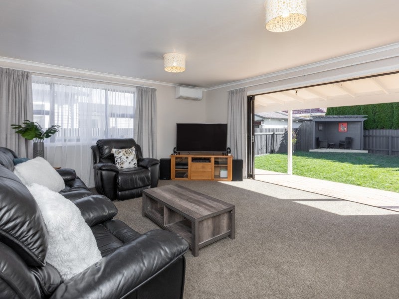 511 Pepper Street, Saint Leonards, Hastings - Carousel 1