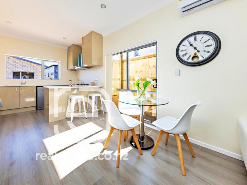 49C Senator Drive, Manurewa, Auckland - Carousel 1