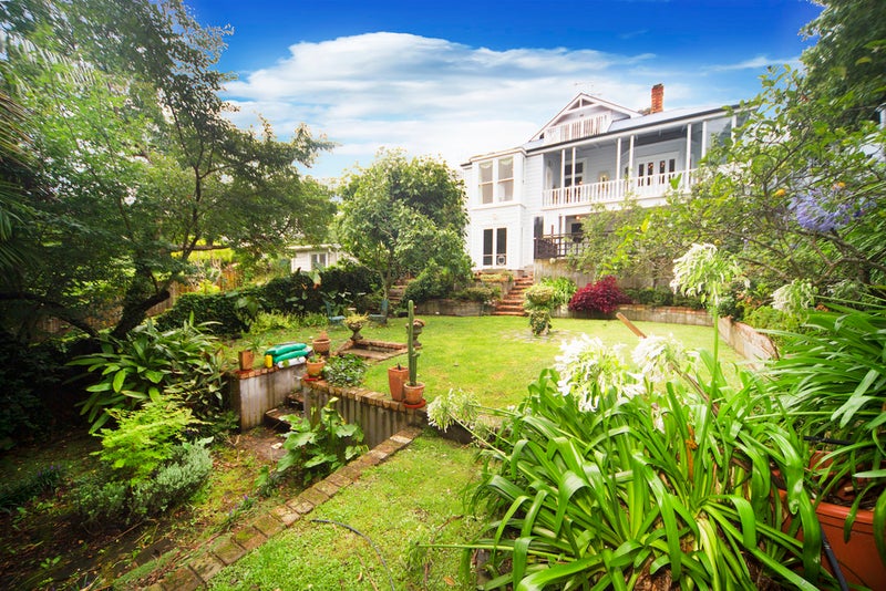 31 Emmett Street, Herne Bay, Auckland - Carousel 1