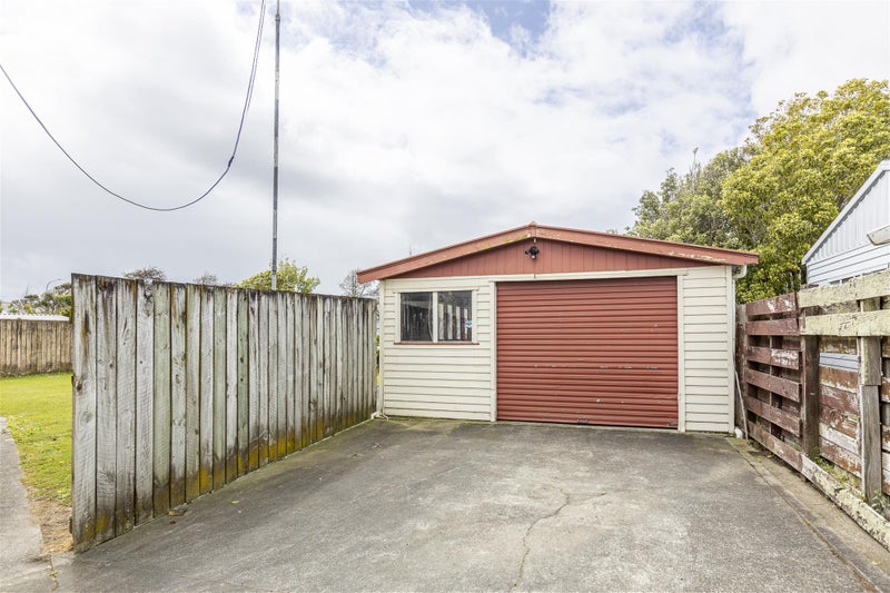 8 Dove Place, Westbrook, Palmerston North - Carousel 5