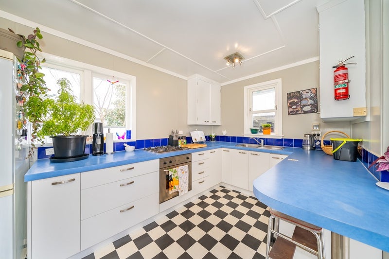 29 Heretaunga Street, Petone, Lower Hutt - Carousel 16