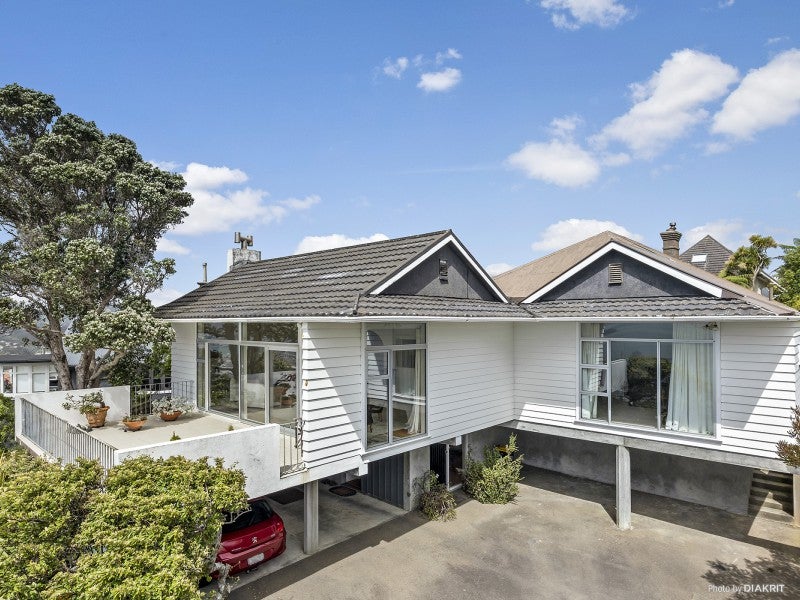 21 Anne Street, Wadestown, Wellington - Carousel 1