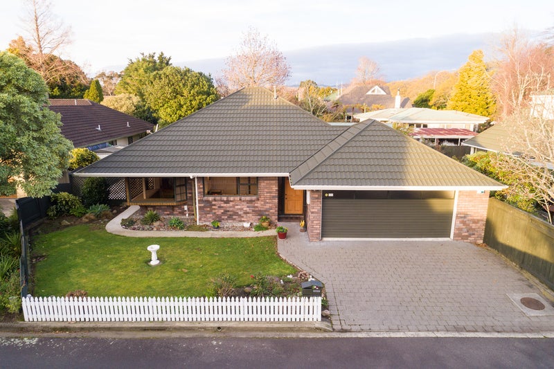 7 Dresdan Court, Hokowhitu, Palmerston North - Carousel 20