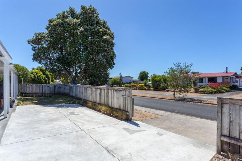 107 Chartwell Avenue, Whangamata, Whangamatā - Carousel 21