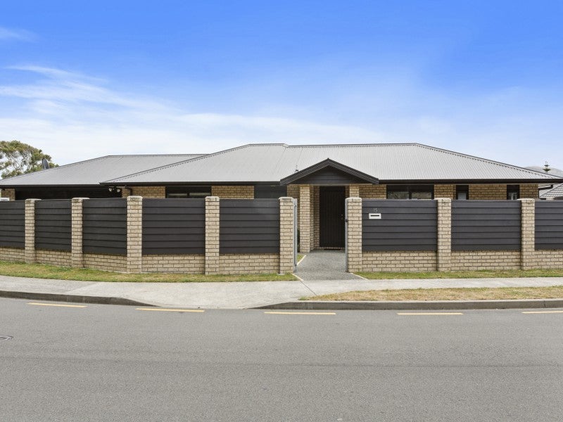 15 Laura Fergusson Grove, Fairfield, Lower Hutt - Carousel 20