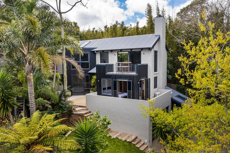23 Hebe Place, Birkenhead, Auckland - Carousel 1