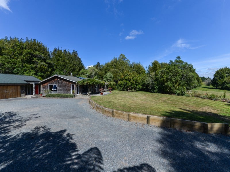 871 Te Waerenga Road, Hamurana - Carousel 2
