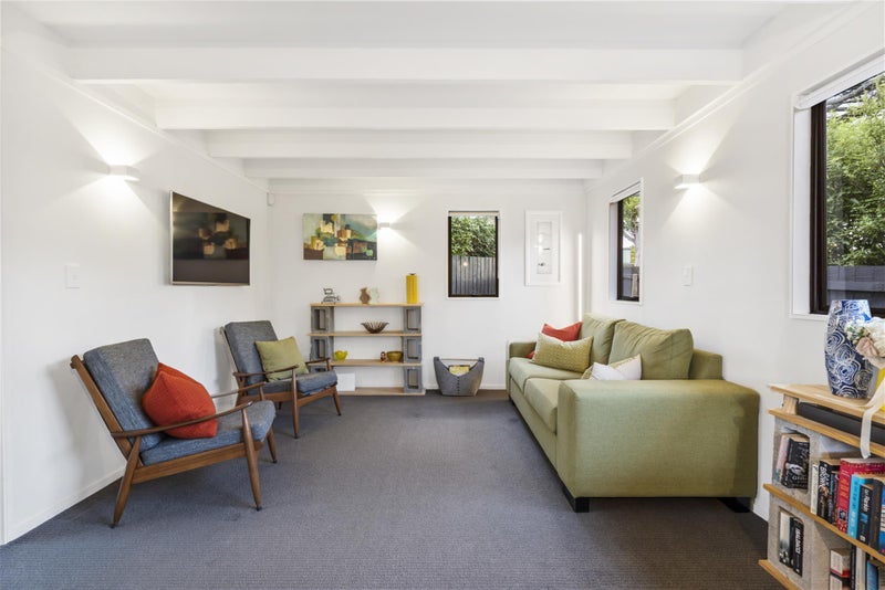 3/13 Eden View Road, Sandringham, Auckland - Carousel 2