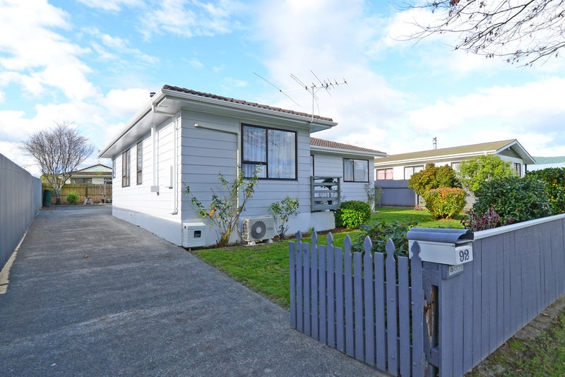 92 Totara Park Road, Totara Park, Upper Hutt - Carousel 15