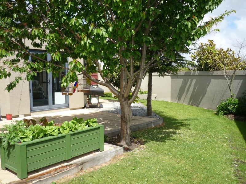 2 Birkdale Drive, Shirley, Christchurch - Carousel 2