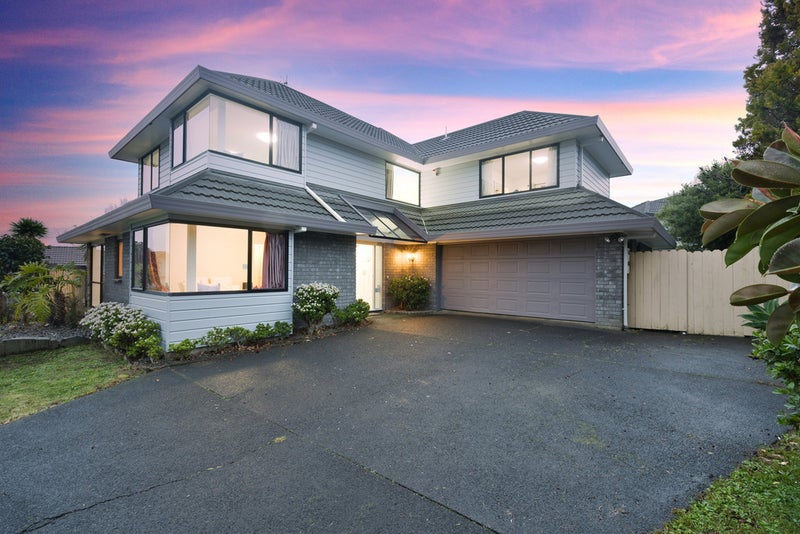 9 Chiania Place, Somerville, Manukau - Carousel 1