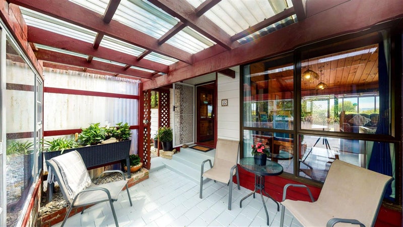 20 Wisteria Grove, Maungaraki, Lower Hutt - Carousel 1