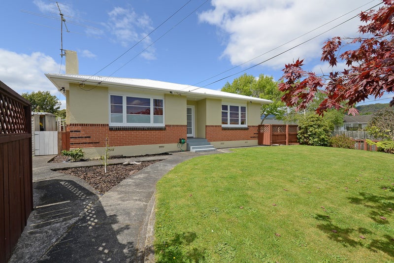 1/26 Routley Crescent, Elderslea, Upper Hutt - Carousel 2