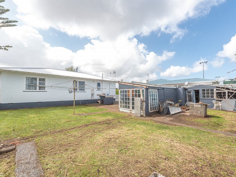 111 Grey Street, College Estate, Whanganui - Carousel 19