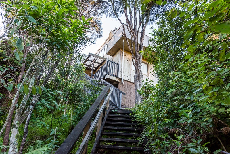 14 Kilgour Terrace, Huia, Auckland - Carousel 1