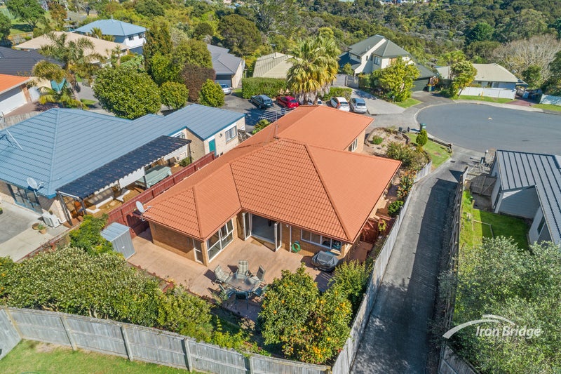 57 Danbury Drive, Torbay, Auckland - Carousel 1