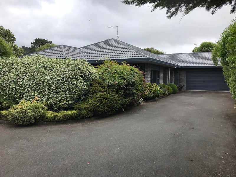 3 Mary Huse Grove, Manor Park, Lower Hutt - Carousel 1