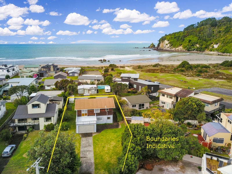 100 Marie Crescent, Whangamatā - Carousel 2