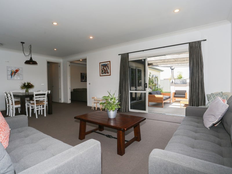57 Squire Drive, Awatoto, Napier - Carousel 2