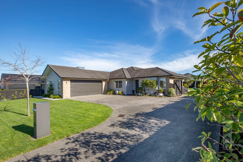 14 Pohutukawa Parade, Riverhead, Riverhead - Carousel 1