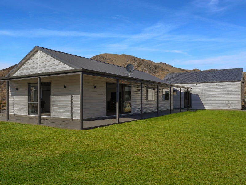 1 Cirrus Lane, Mount Pleasant, Christchurch - Carousel 2