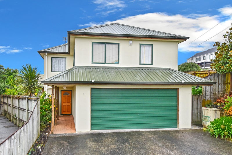 1/10 Hilltop Road, Clover Park, Auckland - Carousel 1