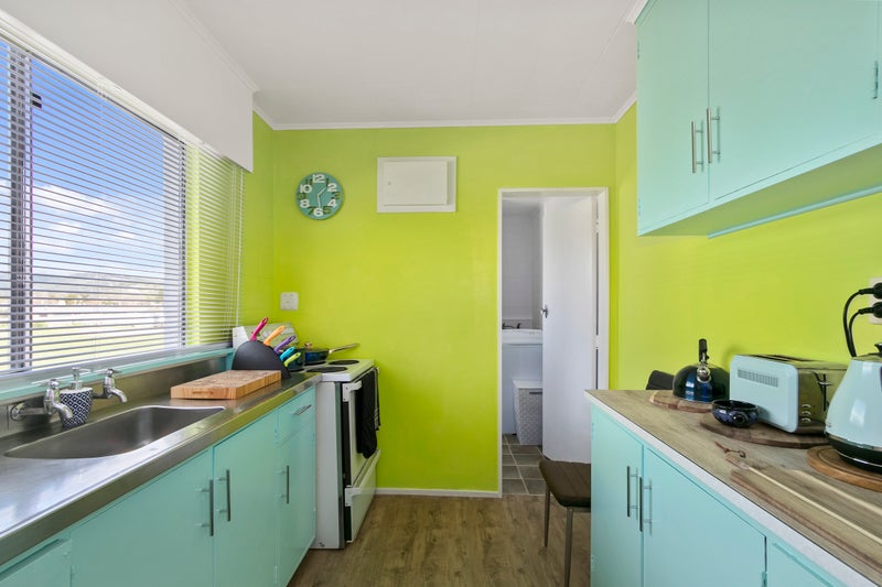 10/43A Merton Street, Trentham, Upper Hutt - Carousel 2