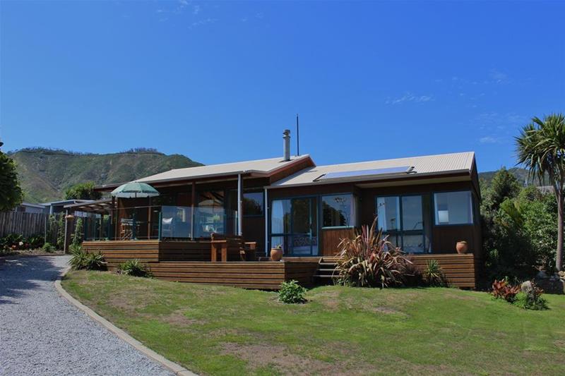 15 Nyhane Drive, Tata Beach - Carousel 1