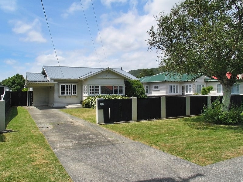 25 Guthrie Street, Waterloo, Lower Hutt - Carousel 2