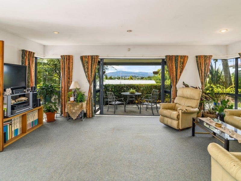 51A Gordon Road, Western Heights, Rotorua - Carousel 2