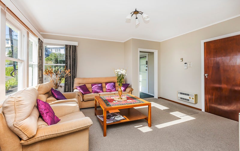 12 Sidlaw Street, Strathmore Park, Wellington - Carousel 2