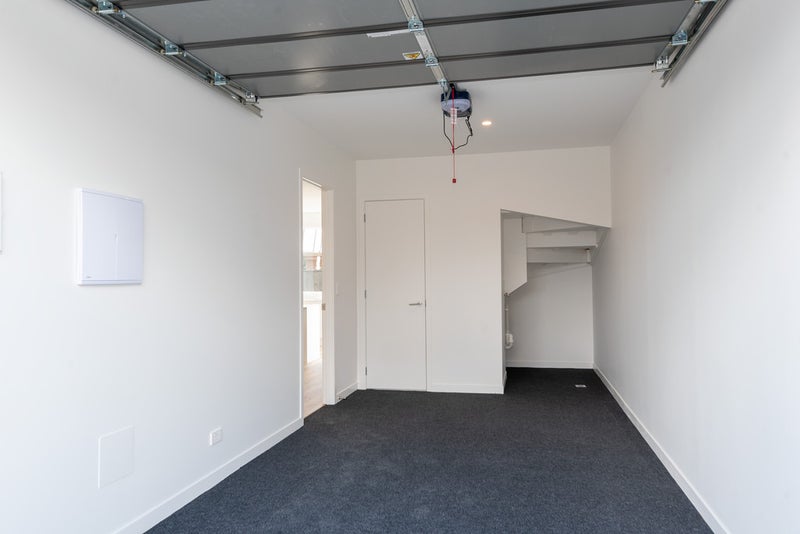 7/27 Dunkirk Road, Panmure, Auckland - Carousel 24
