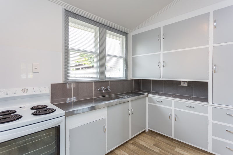 122 Iranui Road, Inner Kaiti, Gisborne - Carousel 2