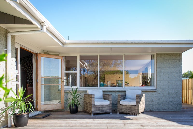 363 Memorial Avenue, Burnside, Christchurch - Carousel 2