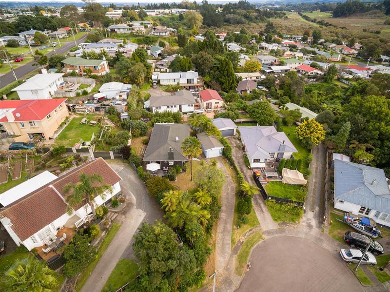 8 Carnie Street, Gate Pa, Tauranga - Carousel 19