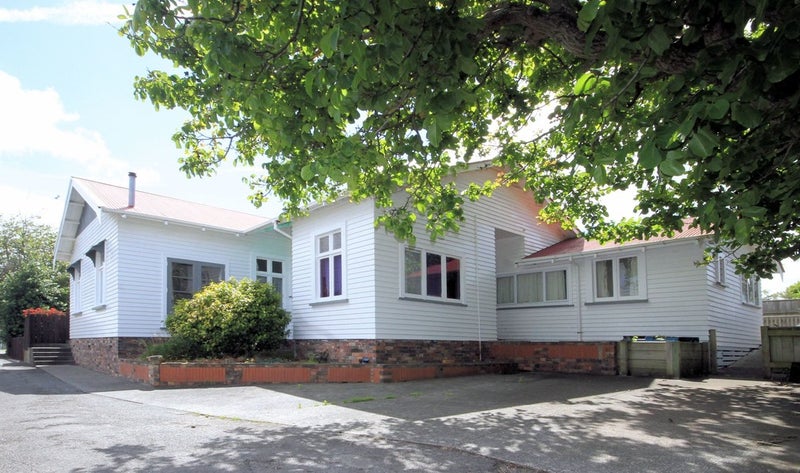 15 Gonville Avenue, Gonville, Whanganui - Carousel 1