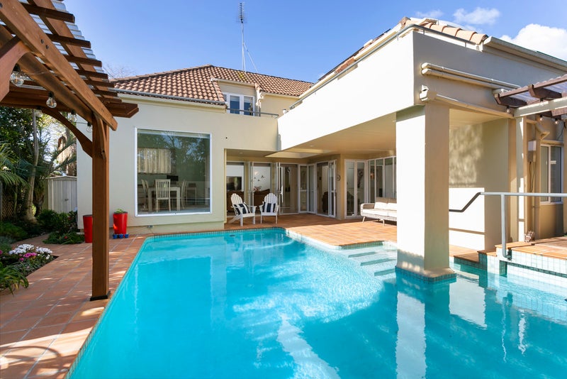 2/49 Vivian Wilson Drive, Eastern Beach, Auckland - Carousel 2